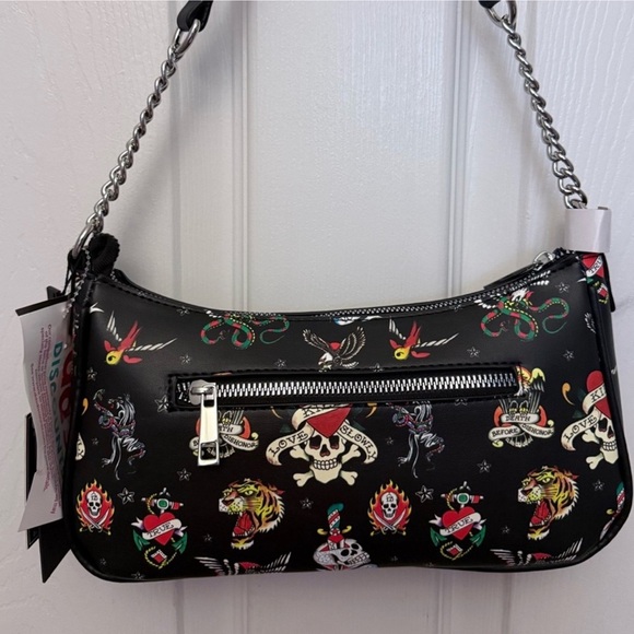 NWT Ed Hardy Black Skull Print Shoulder Bag with Iconic Design - Picture 1 of 6
